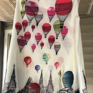 Adorable lightweight balloon dress